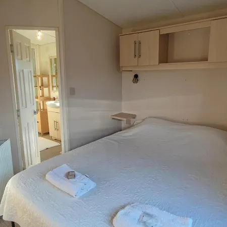 Mobil En Camargue Climatise, Chemin De Compostelle Apartment