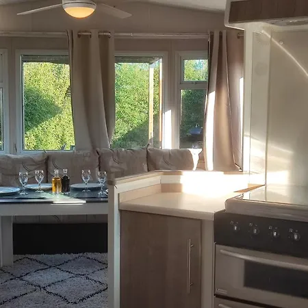 Mobil En Camargue Climatise, Chemin De Compostelle Apartment Vauvert